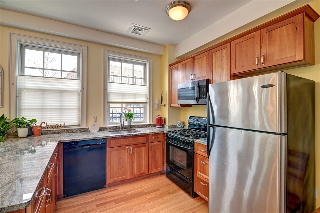 150 Hampshire St # 5