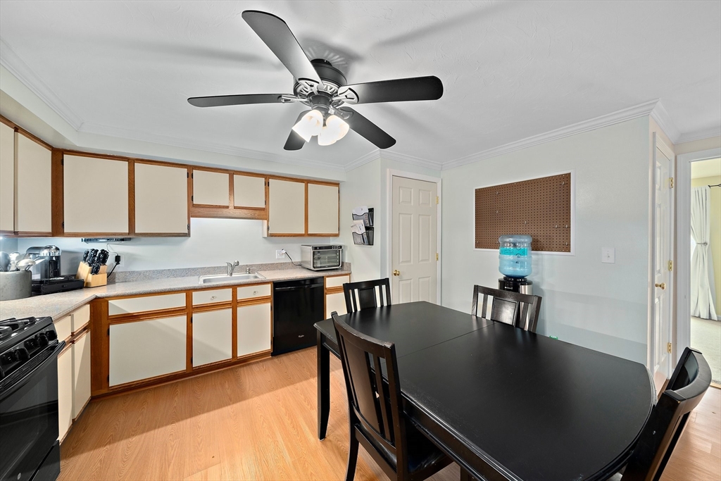 144 Hart St # 36