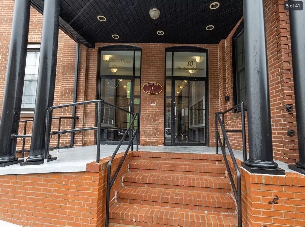 10 Weston Ave # 411
