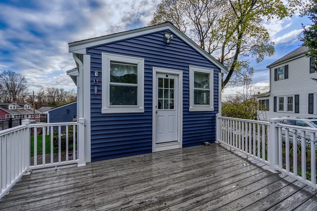 194 Roosevelt Rd