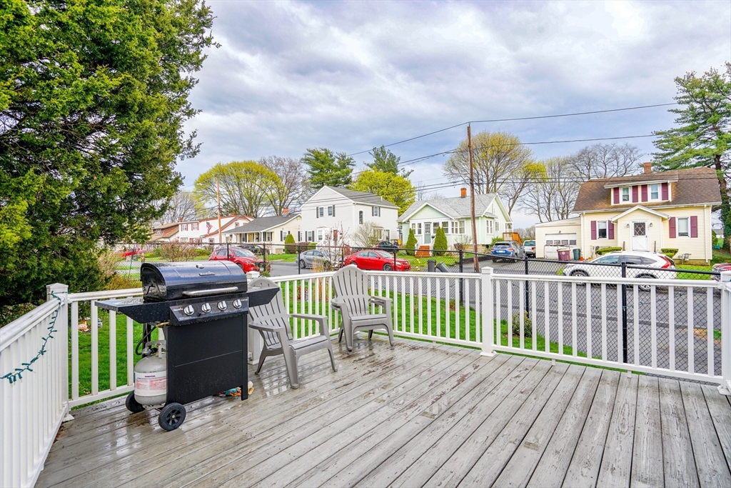 194 Roosevelt Rd