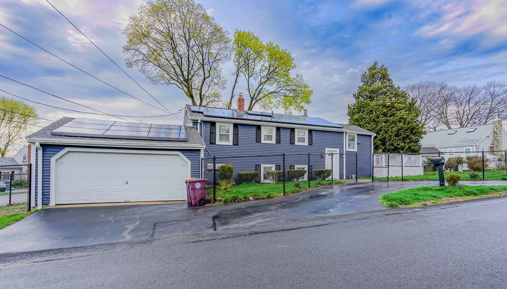 194 Roosevelt Rd
