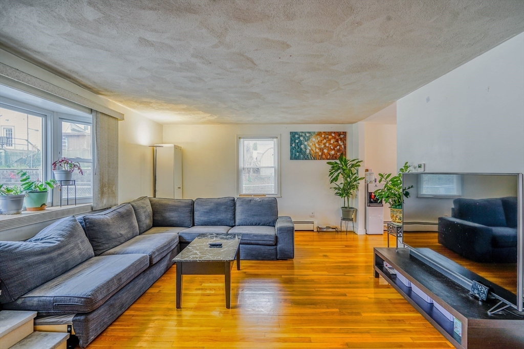 25 Parsons St # 25