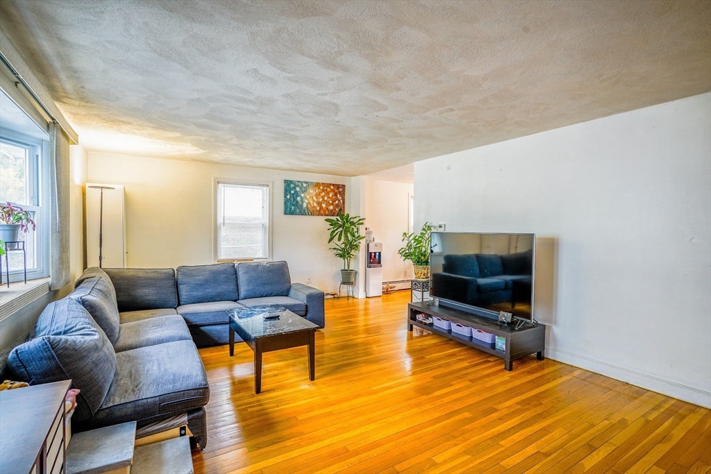 25 Parsons St # 25