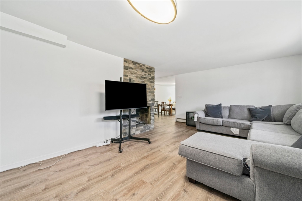 15 Mcdevitt Rd