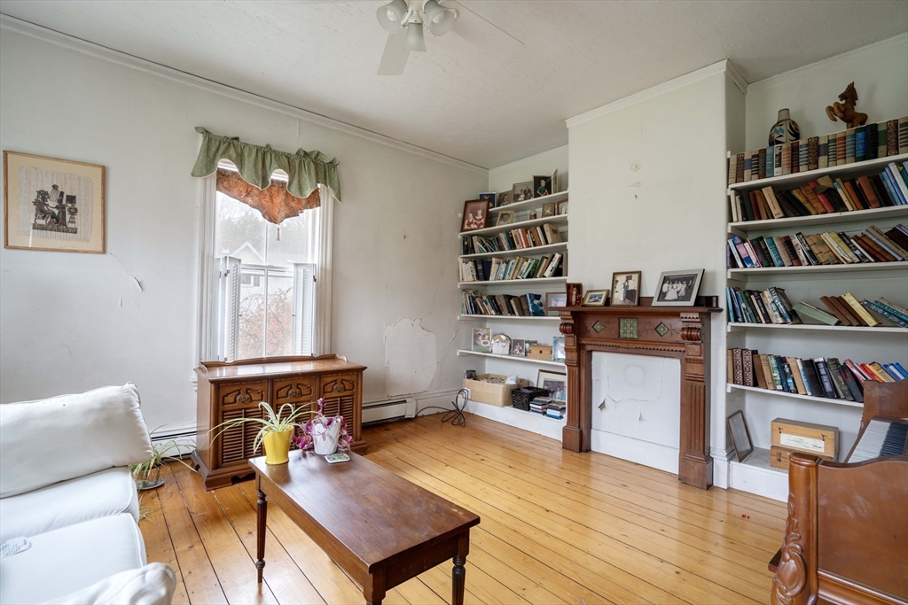 1173 Broadway