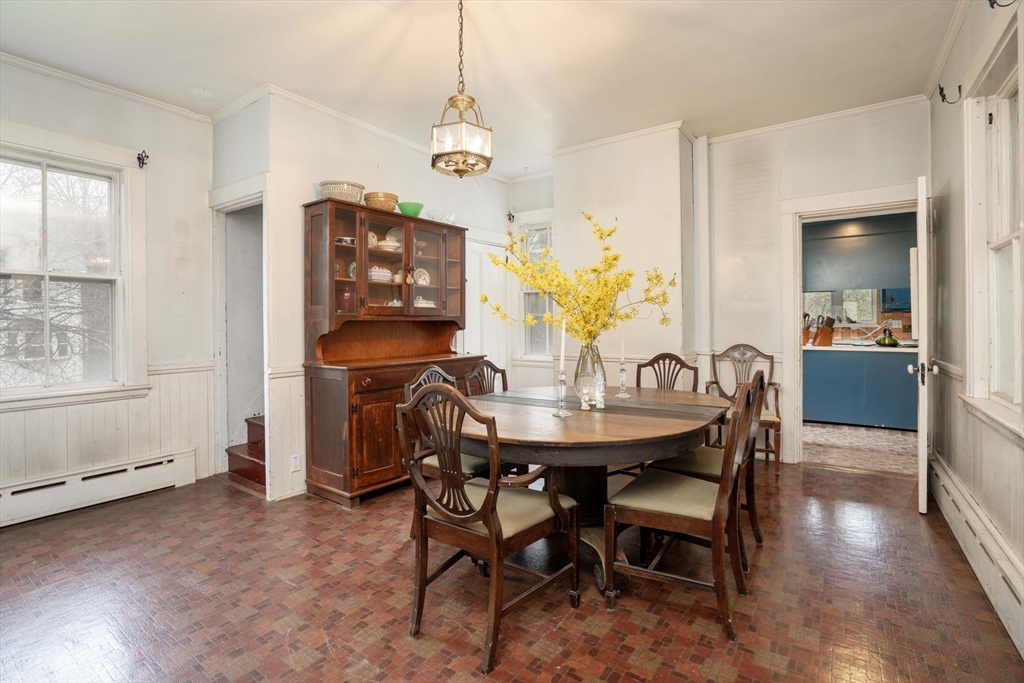 1173 Broadway