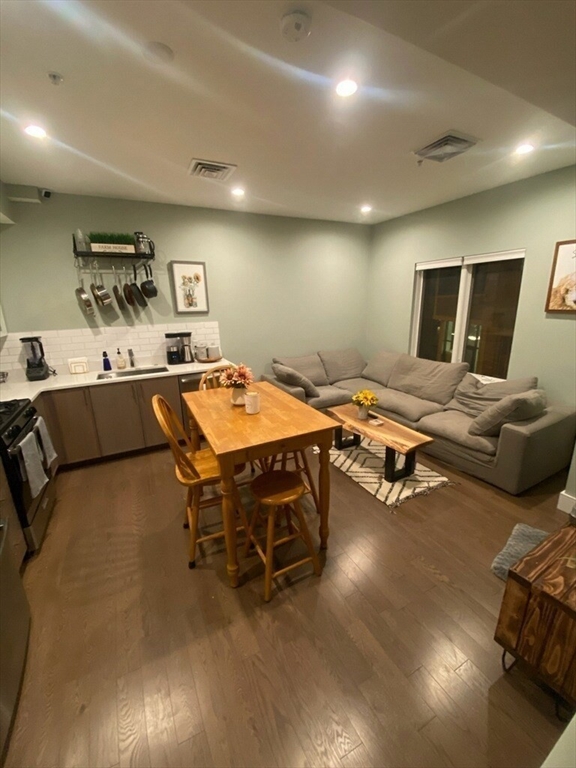10-12 Taft Hill Park # 5B