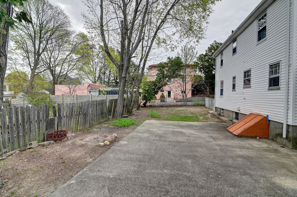 338 Highland Ave