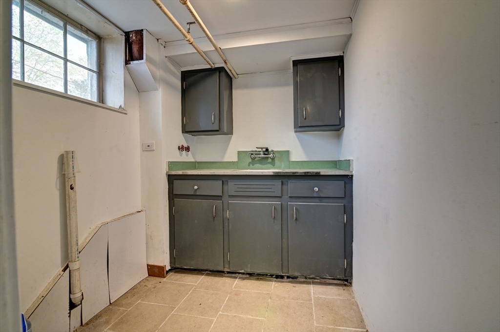 338 Highland Ave