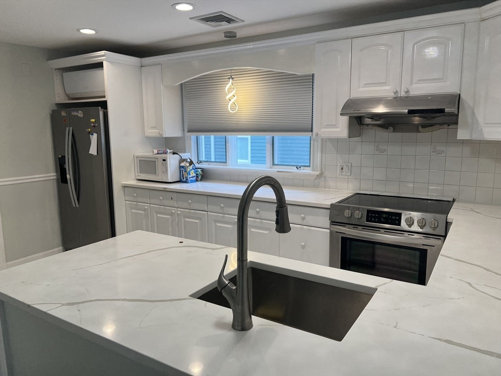 46 Linwood St # 2