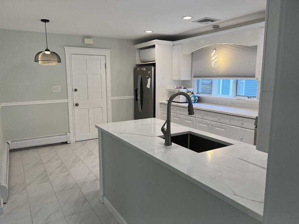 46 Linwood St # 2