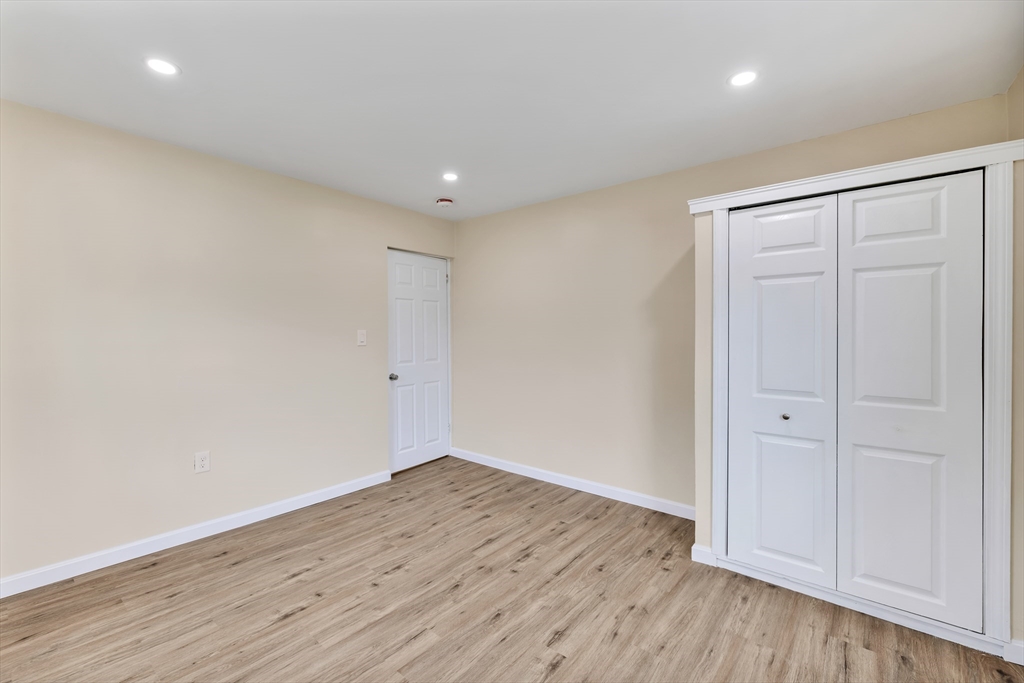17 Berkley Rd