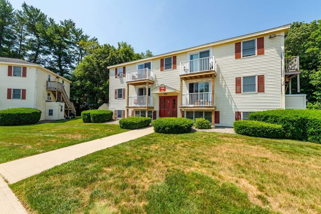 60 Phillips St # 4 Unit: 6-4