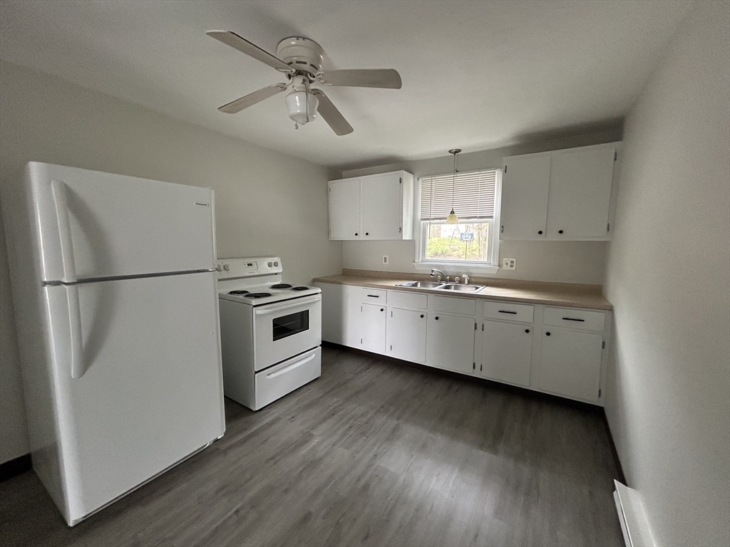 60 Phillips St # 4 Unit: 6-4