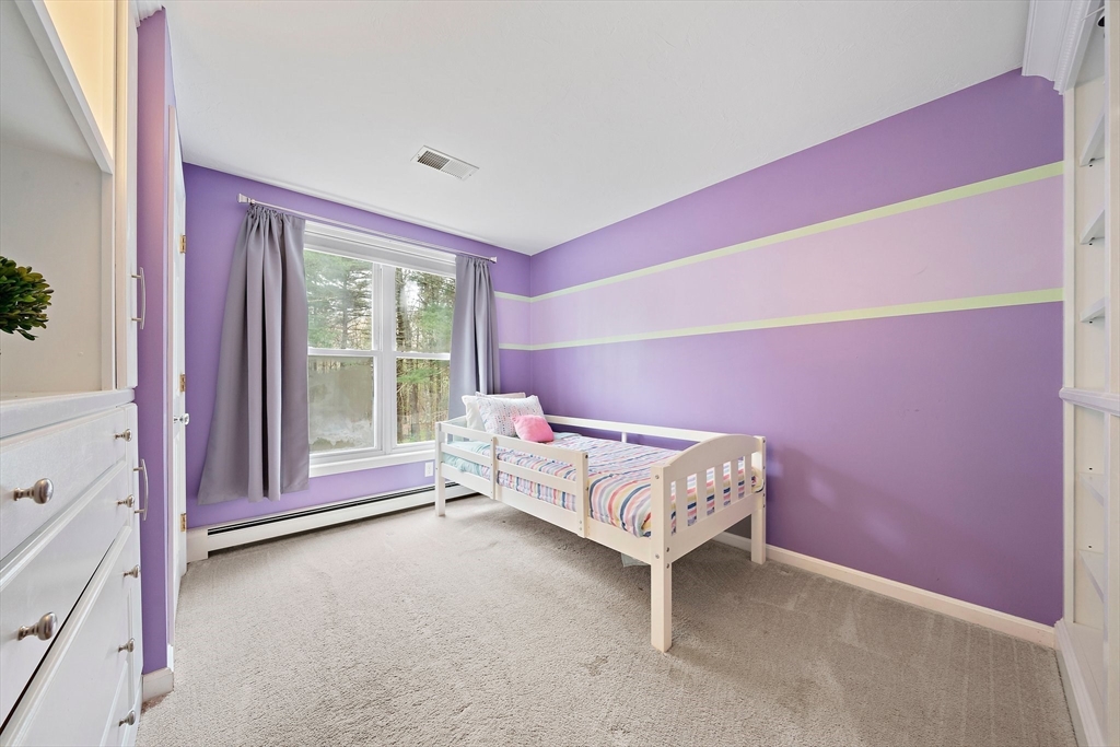 4 Tall Timbers Ln