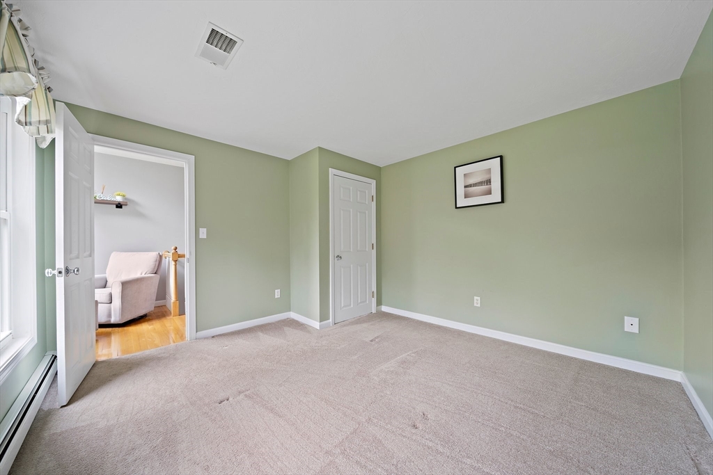 4 Tall Timbers Ln
