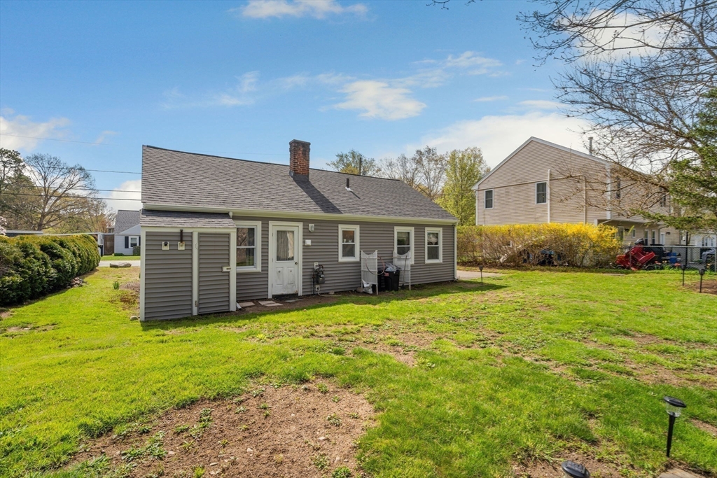 98 Rayburn Rd