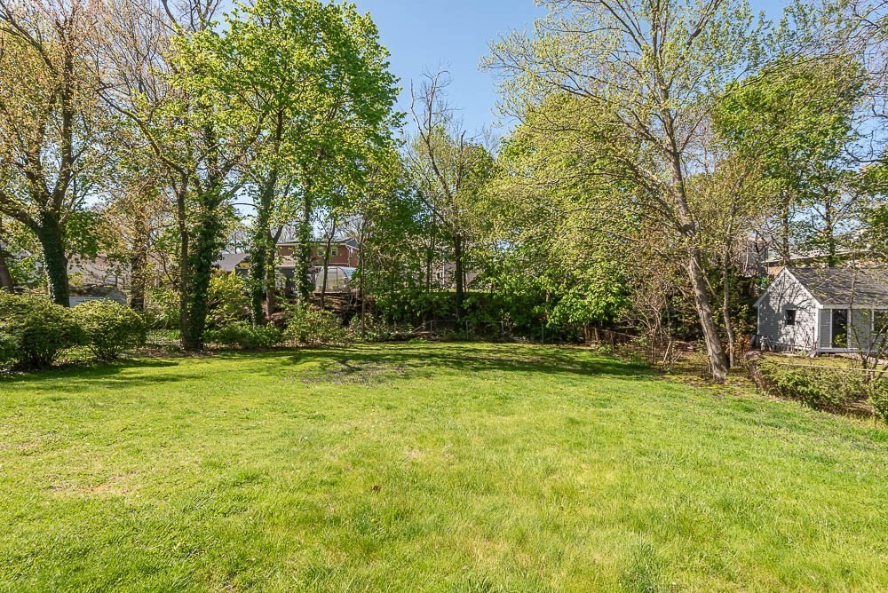49 Wesson Avenue