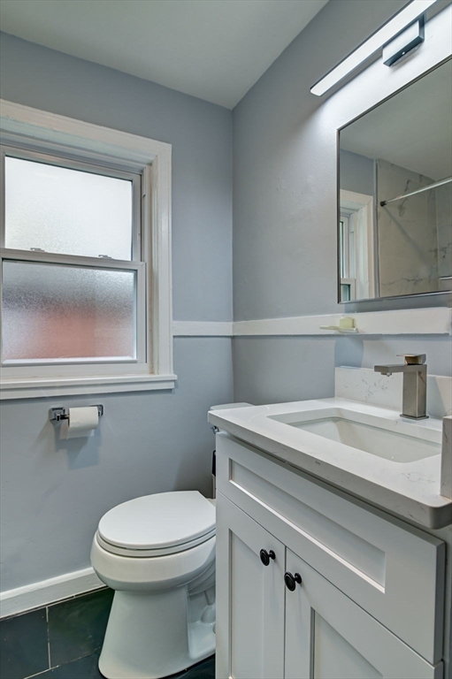 15 Langley Cir # 2