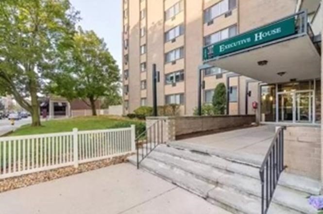 1025 Hancock St # 5L