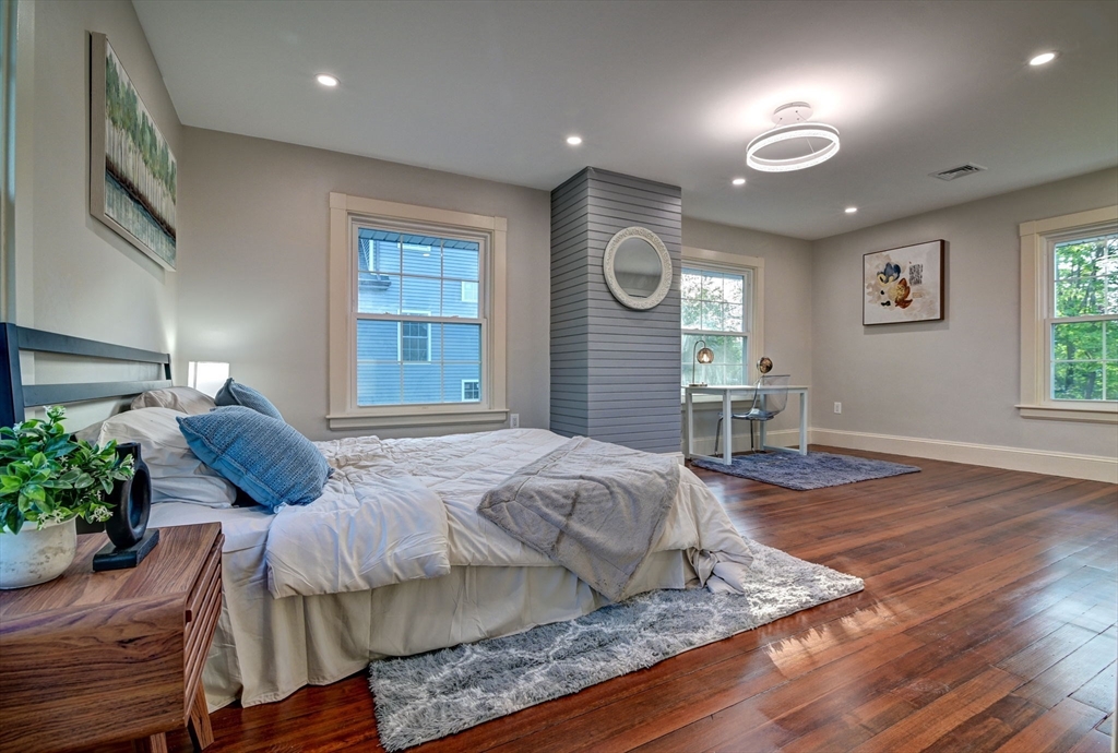 94 Merrymount Rd