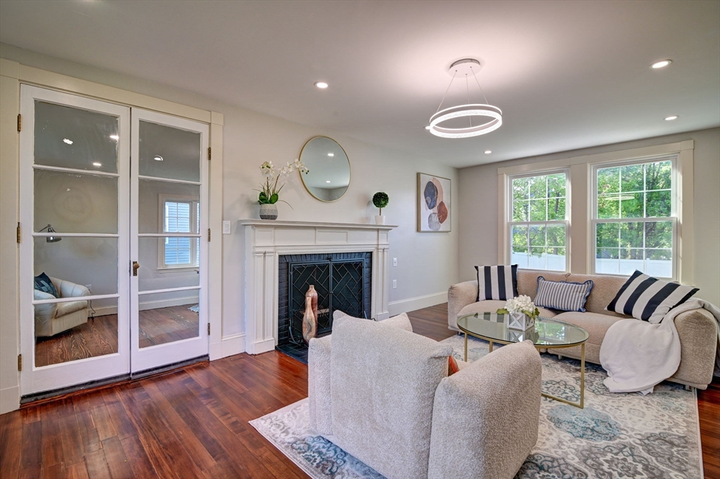 94 Merrymount Rd
