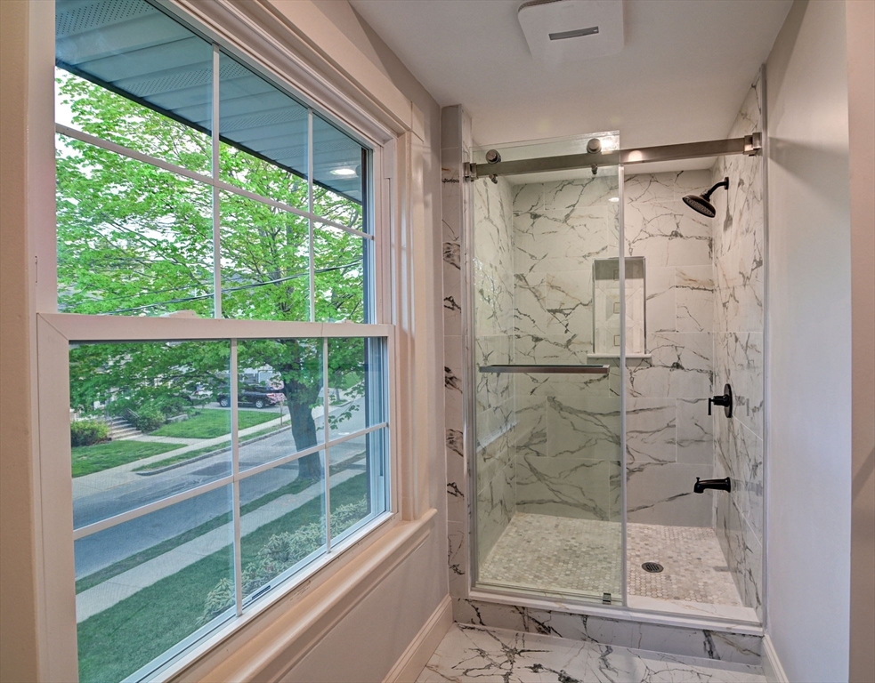 94 Merrymount Rd