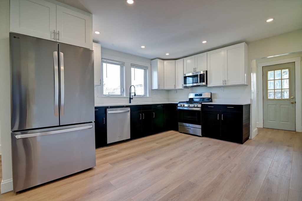 144 Jaques St # 3