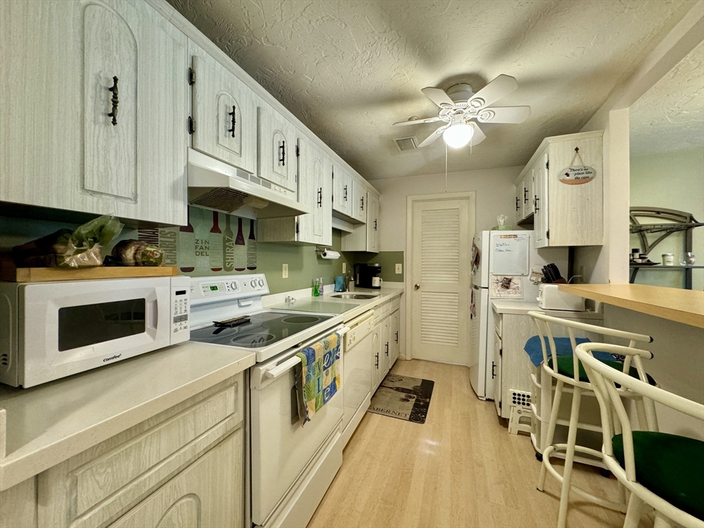 500 Willard St # 303