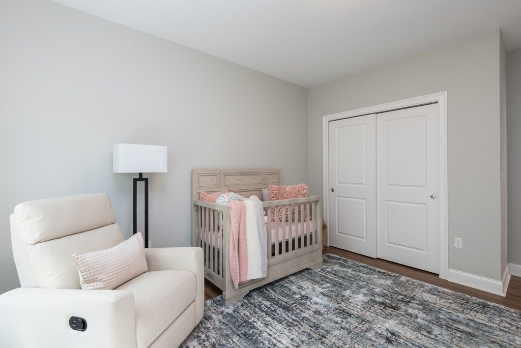 2 Longwood Ln # 306