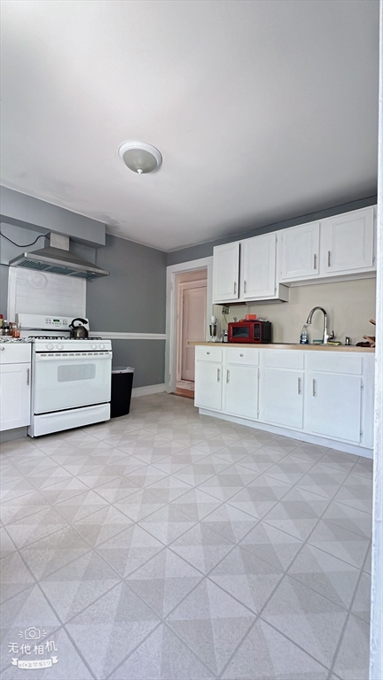 3 Ocean St # 2