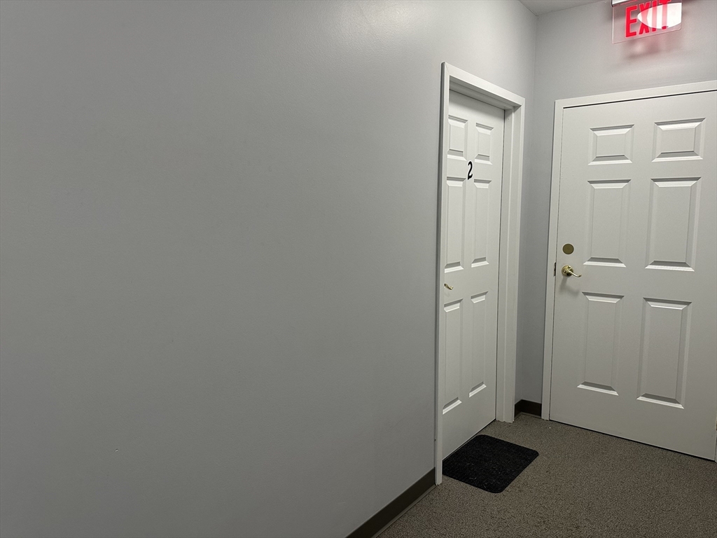 909 Hancock St # 2
