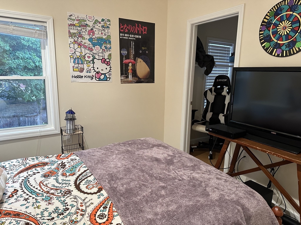 909 Hancock St # 2