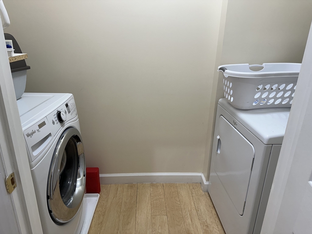 909 Hancock St # 2