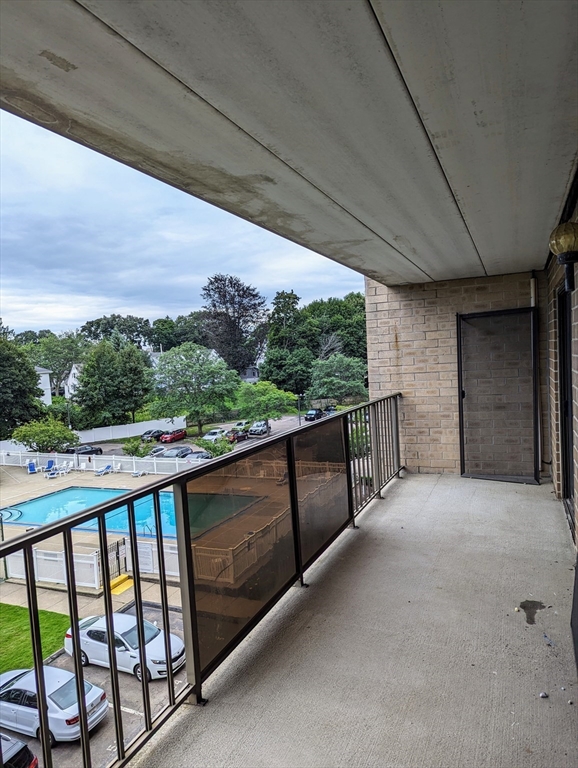 175 Quincy Shore Drive Unit: B43