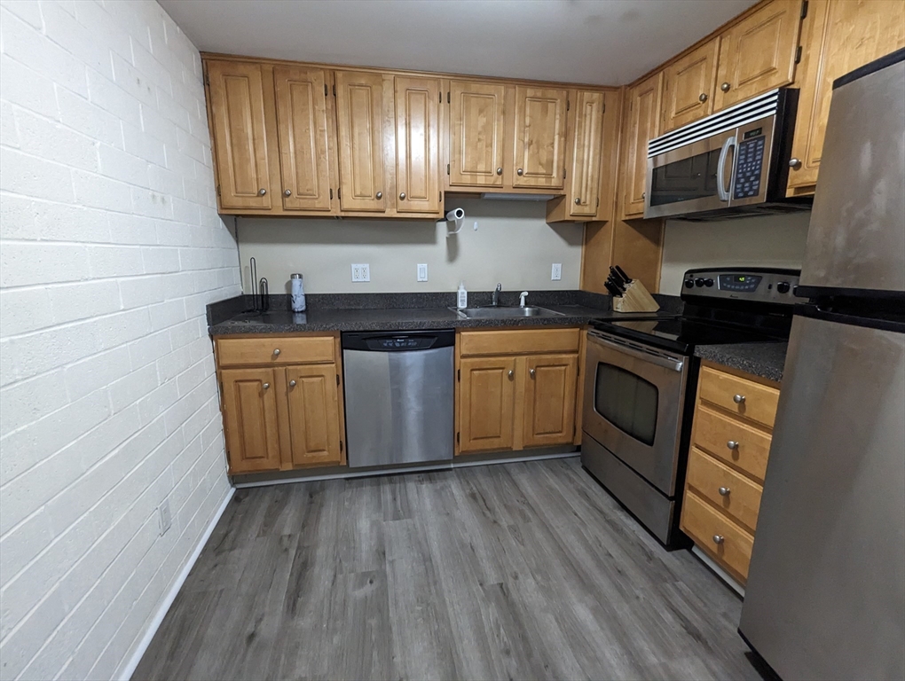 175 Quincy Shore Drive Unit: B43