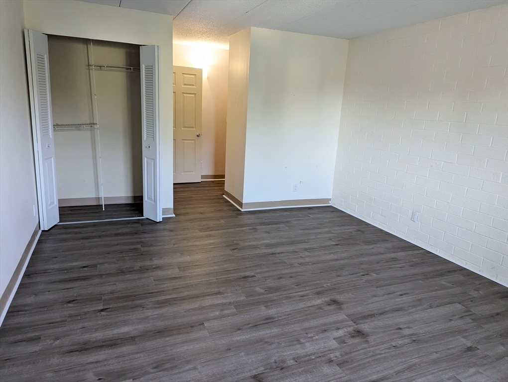 175 Quincy Shore Drive Unit: B43