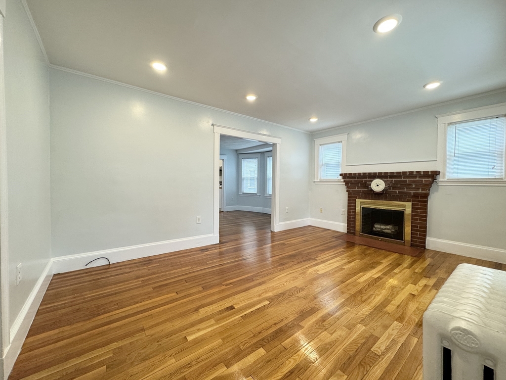 144 Willow St # 144