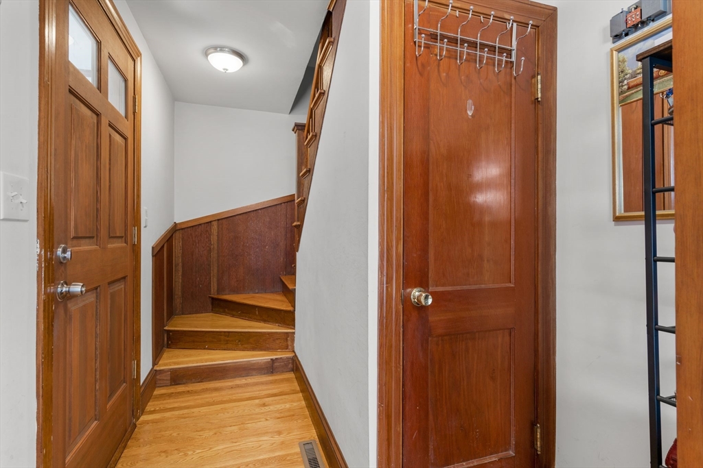 10 Weybosset St