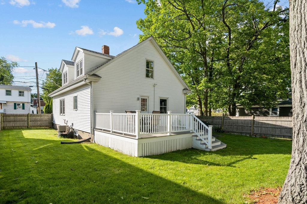 10 Weybosset St