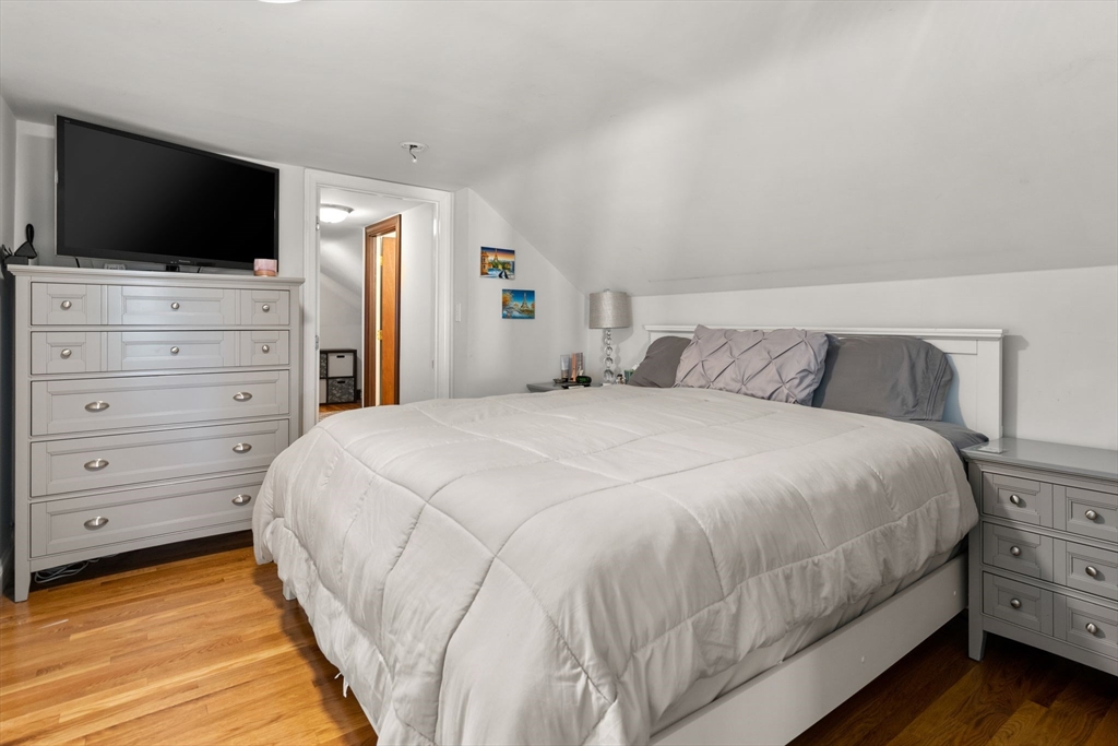 10 Weybosset St