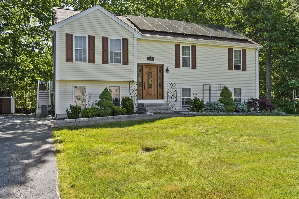 17 Edward Dr