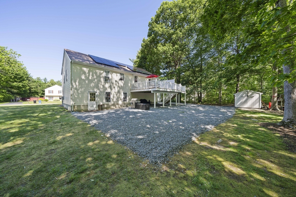 17 Edward Dr