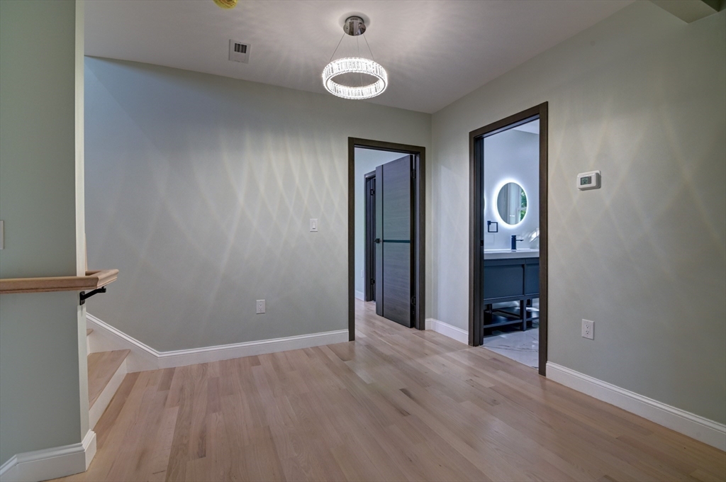 88 Merrymount Rd