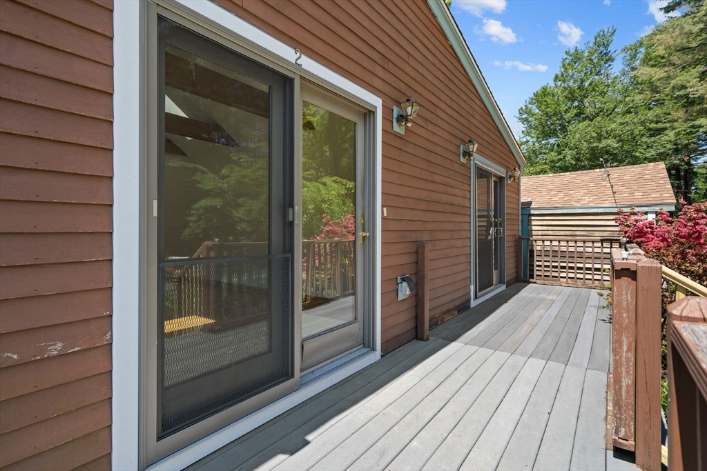 2 Ridgefield Rd