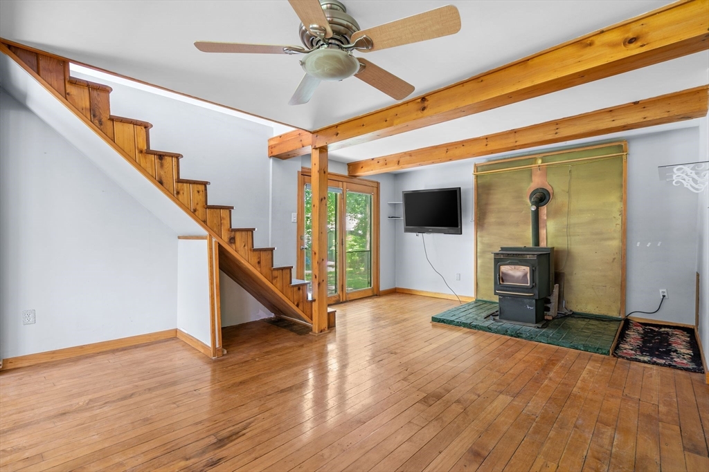 2 Ridgefield Rd