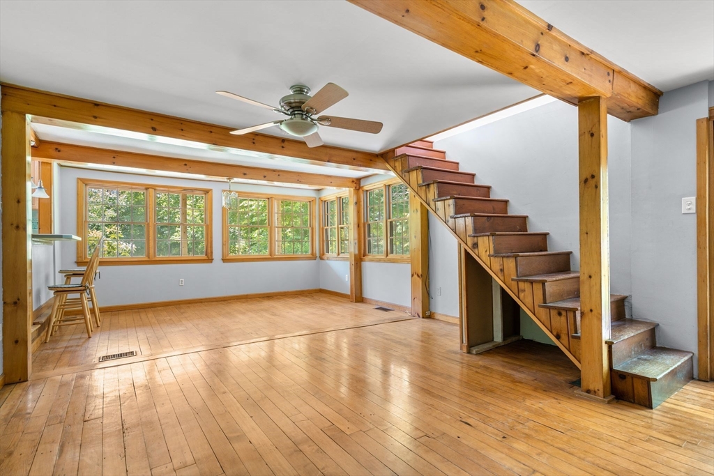 2 Ridgefield Rd