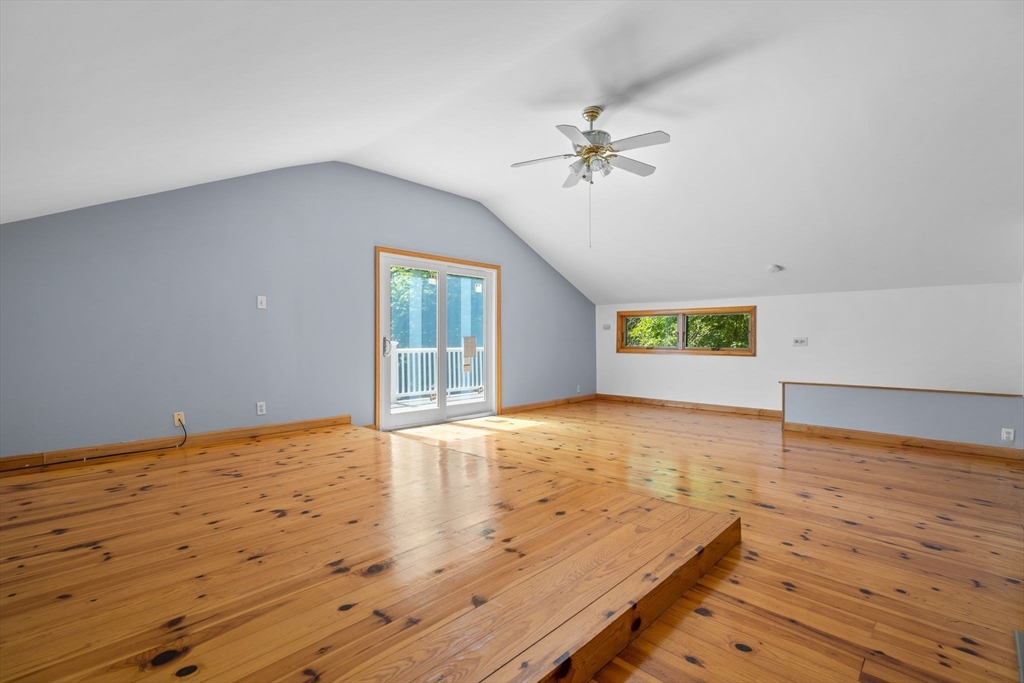 2 Ridgefield Rd