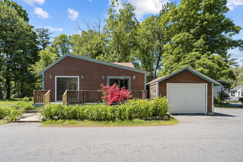 2 Ridgefield Rd
